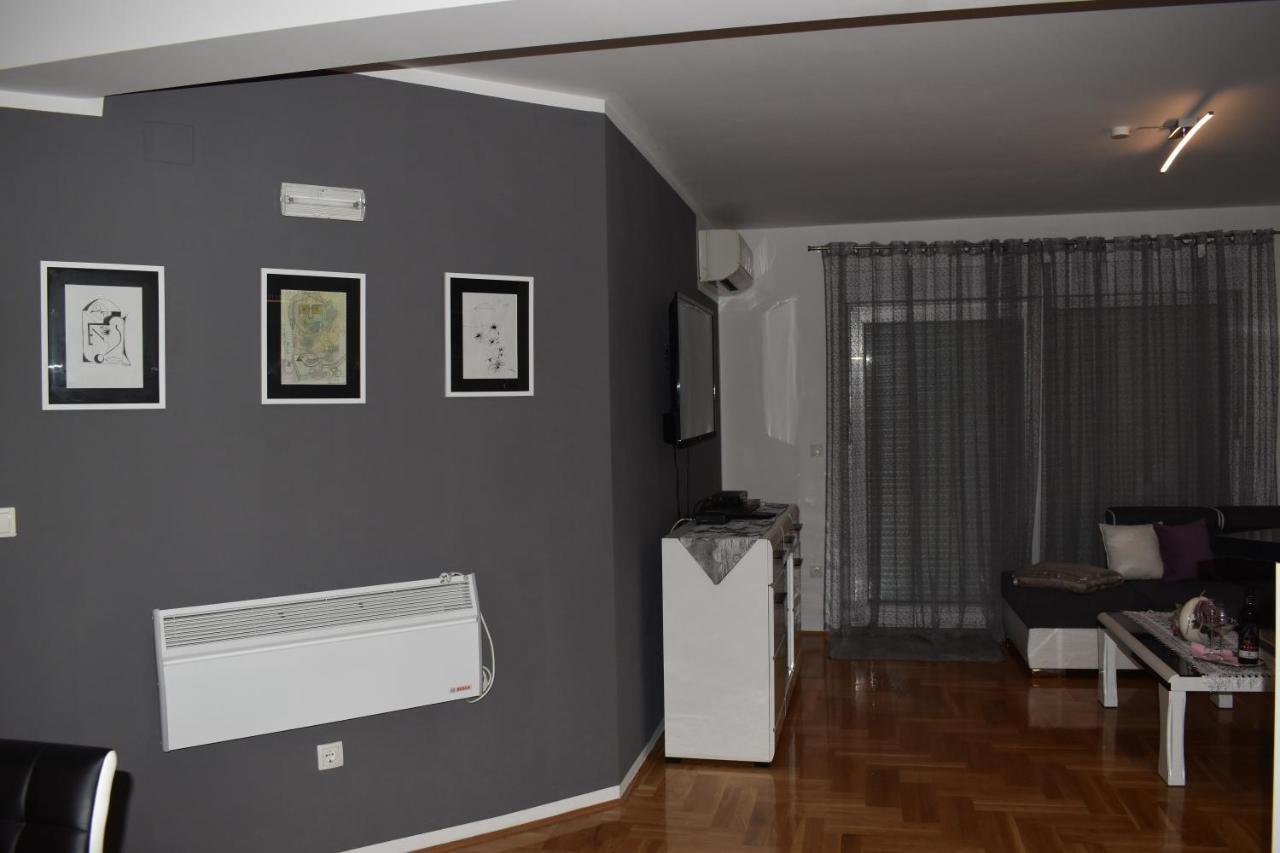 K & S Apartment ชาพลินา ภายนอก รูปภาพ