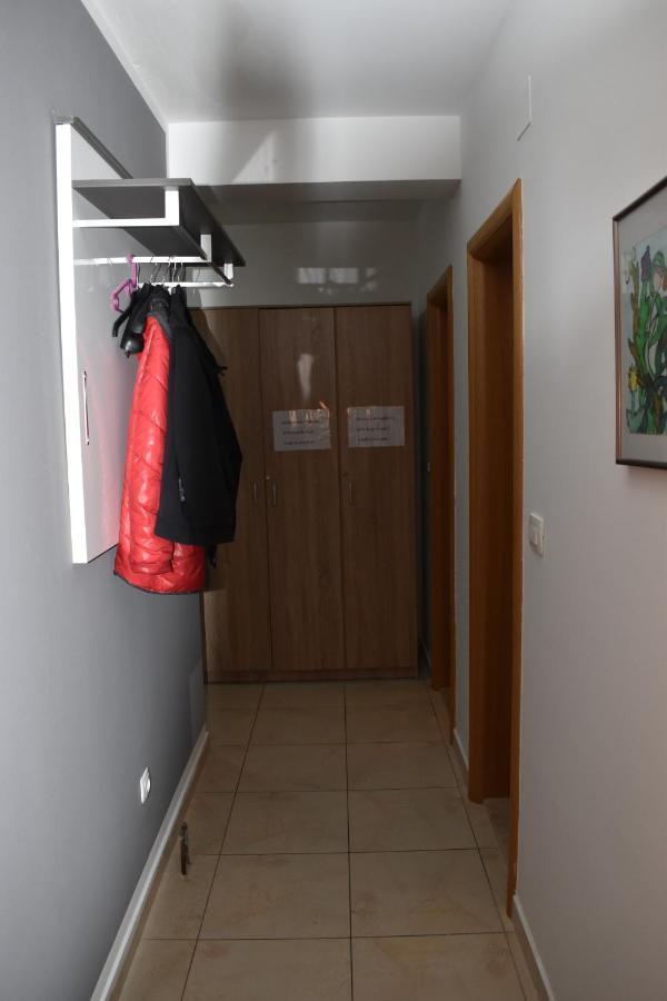 K & S Apartment ชาพลินา ภายนอก รูปภาพ