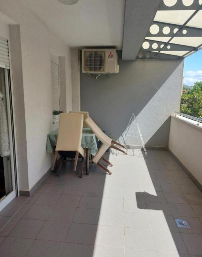 K & S Apartment ชาพลินา ภายนอก รูปภาพ