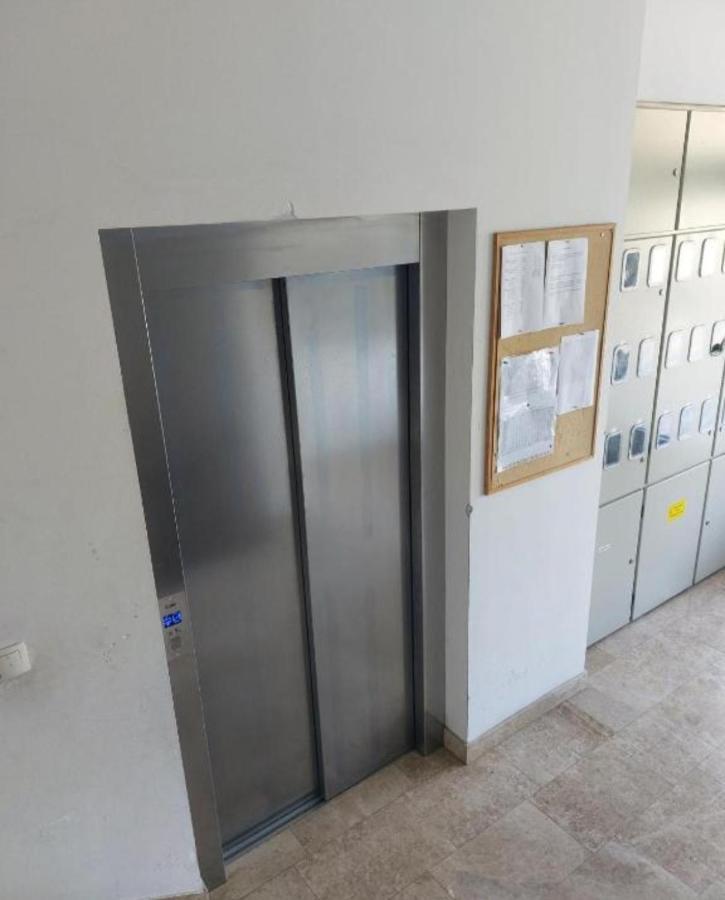 K & S Apartment ชาพลินา ภายนอก รูปภาพ